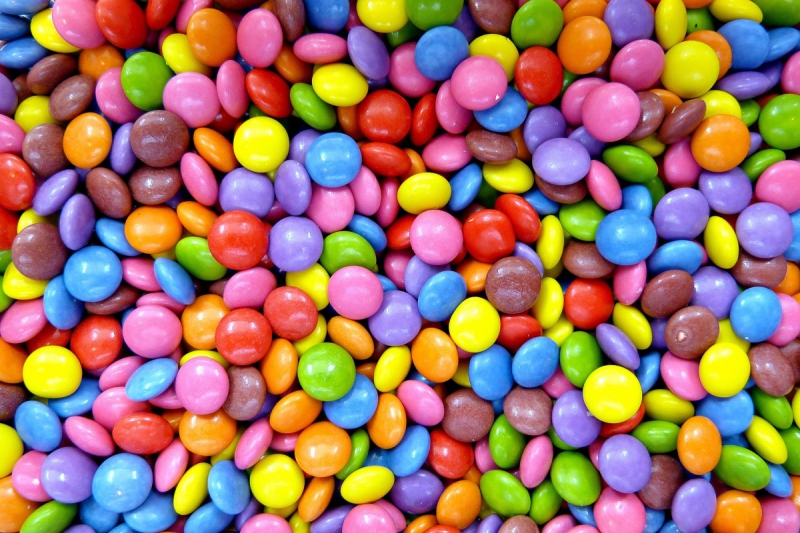 confiserie-NANS LES PINS-min_smarties_confectionery_lenses-1150911